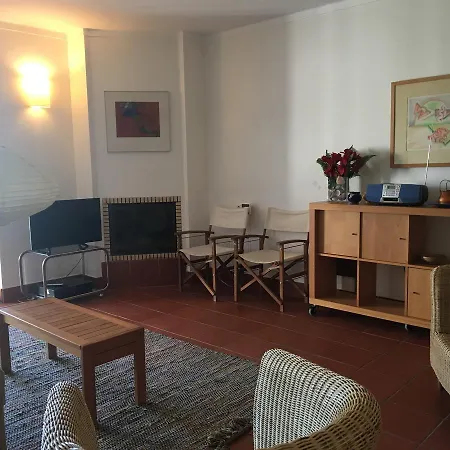 Casa *